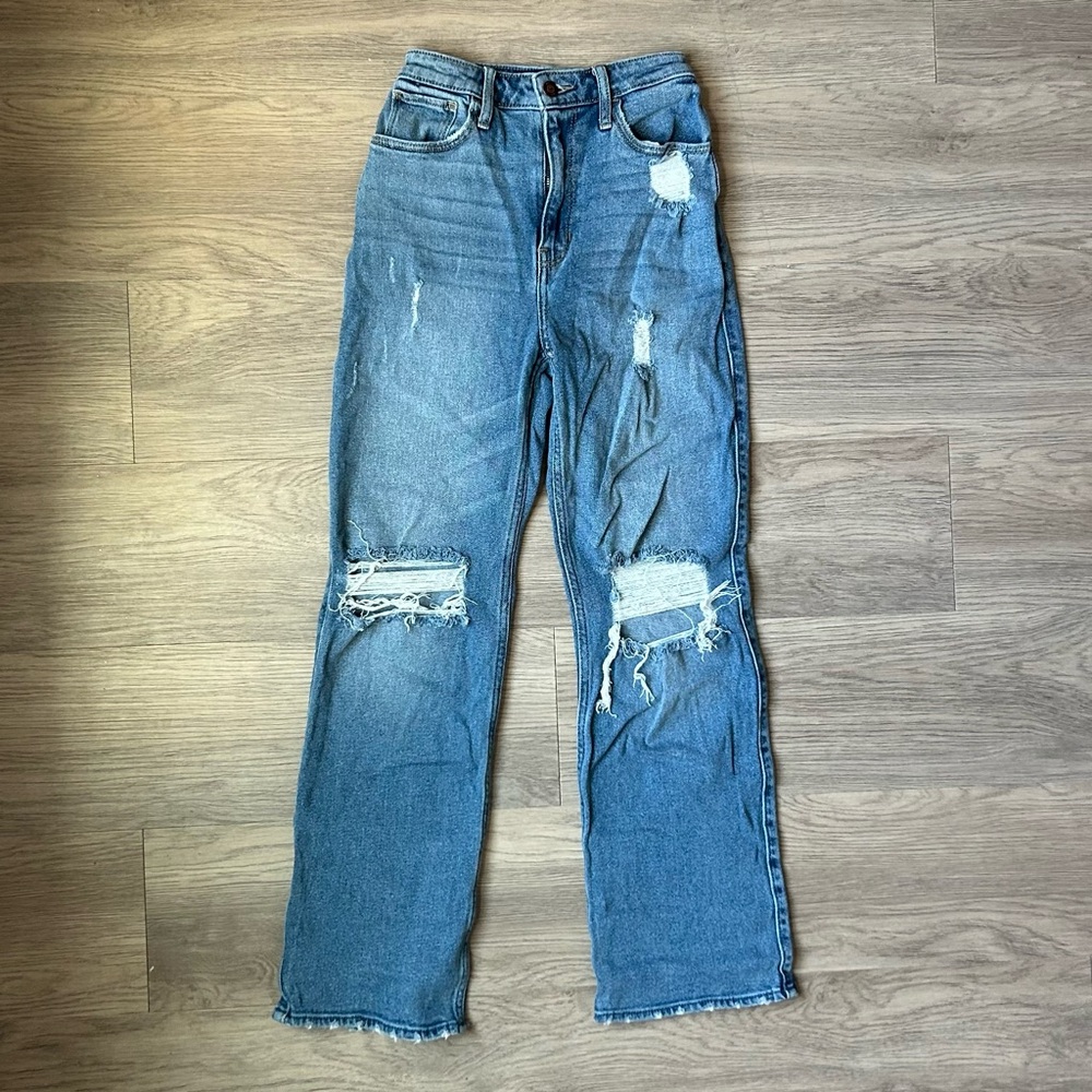 Hollister ripped ultra high rise dad jeans